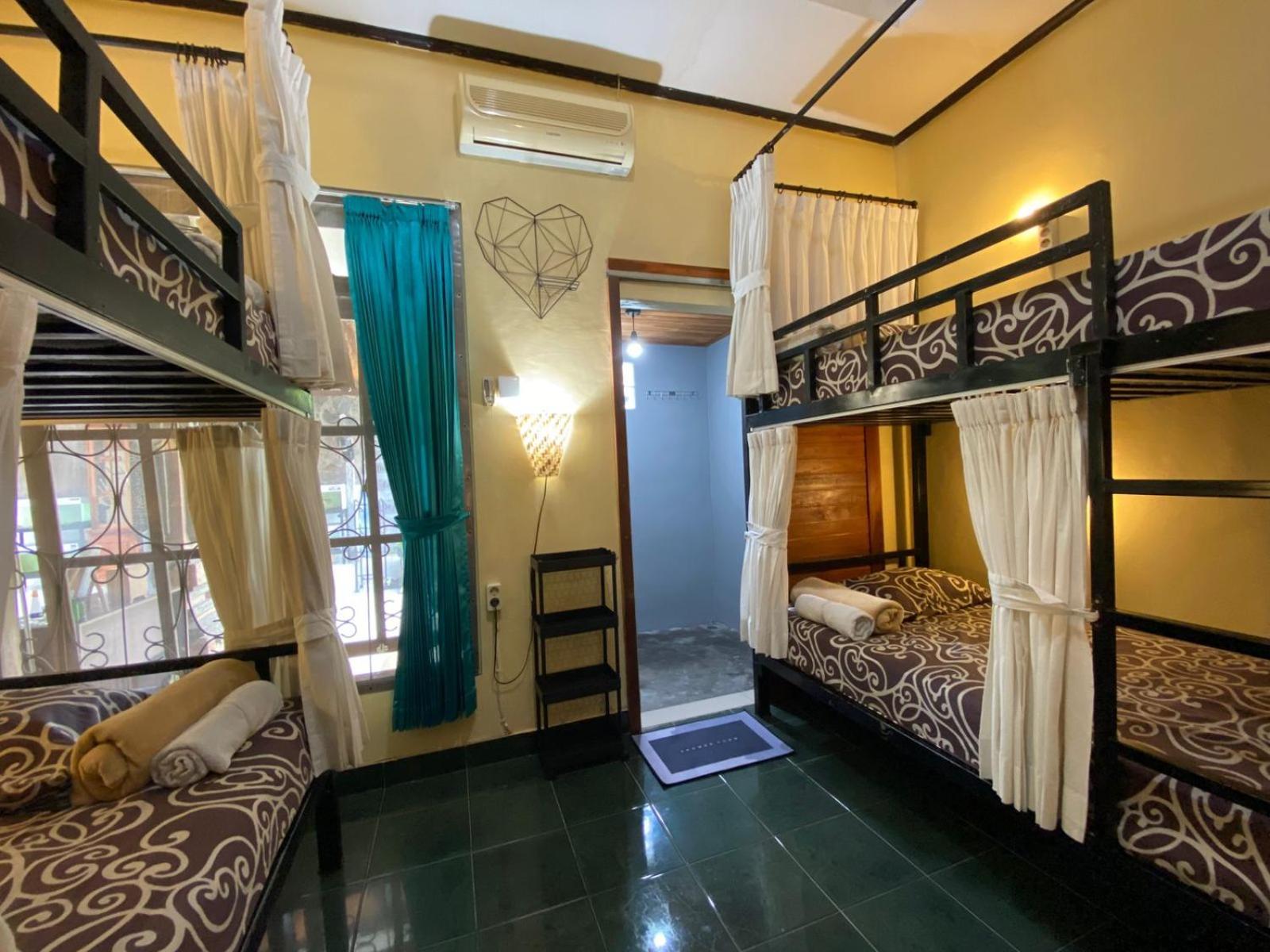 Coliving Bali Sweet Home Kost Lengkap Di Tabanan Kota Quarto foto